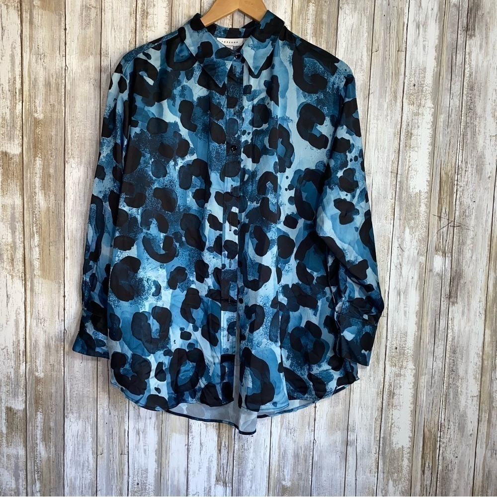 NWT Topshop Satin Blue Animal Print Button Down - Picture 2 of 6